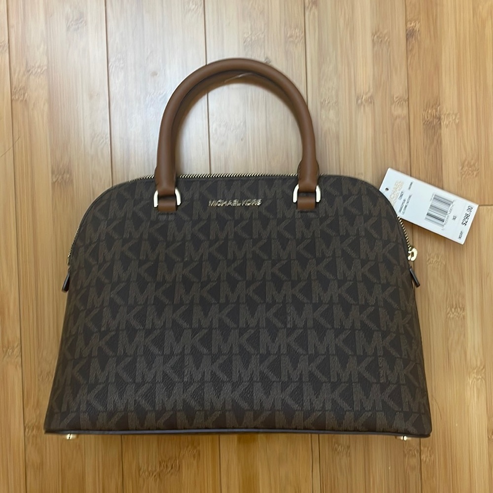 Michael Kors Cindy satchel